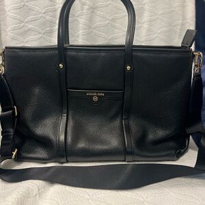Michael Kors Beck Leather Convertible Tote Black/ Gold lined every day zip top